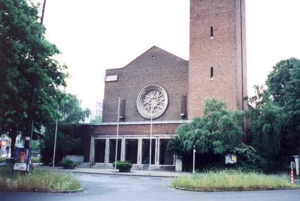kirche_c.jpg (27208 Byte)